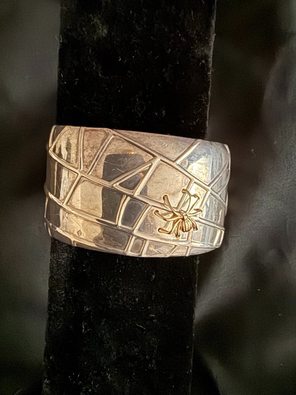 RARE Tiffany & Co. 2001 Sterling Silver 18K Gold Spider Web Cuff